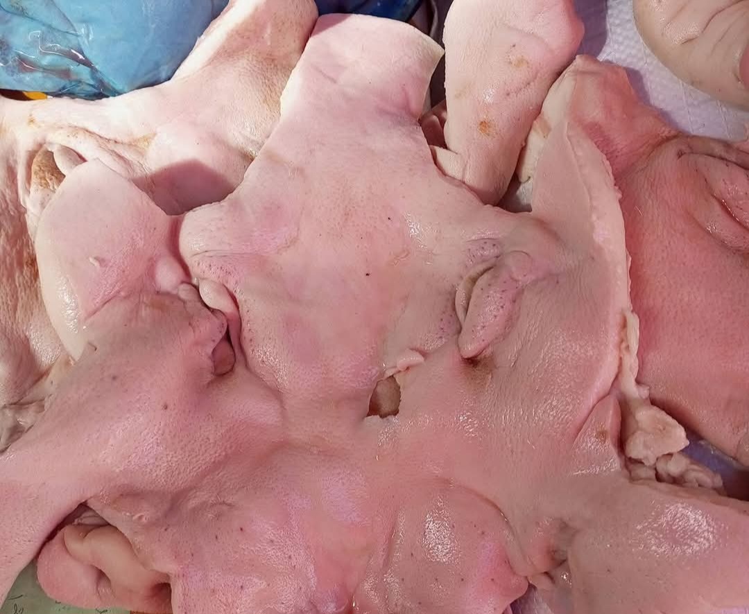 ໜ້າກາກໝູ